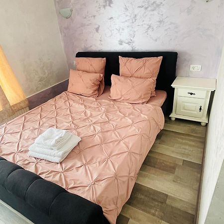 Urban Suites Iasi Eksteriør billede